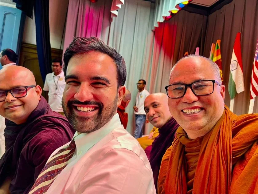 Les bouddhistes de la ville de New York célèbrent la plus grande célébration du Vesak avec le maire Mamdani